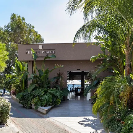 Berengaria Court - Sea Views 2bdr