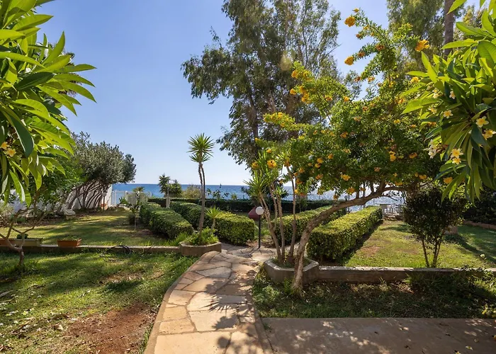 Berengaria Court - Sea Views 2bdr *