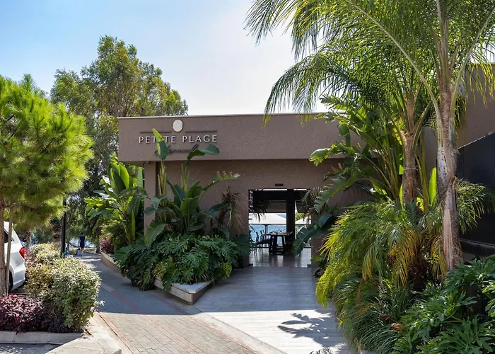 Berengaria Court - Sea Views 2bdr